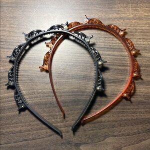 Set of Two Hair Headbands with Clips in Black and Brown